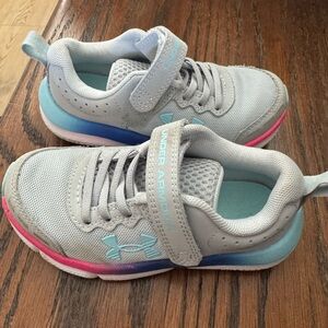 Under Armour Kids' Gray and Pink Sneakers size 11